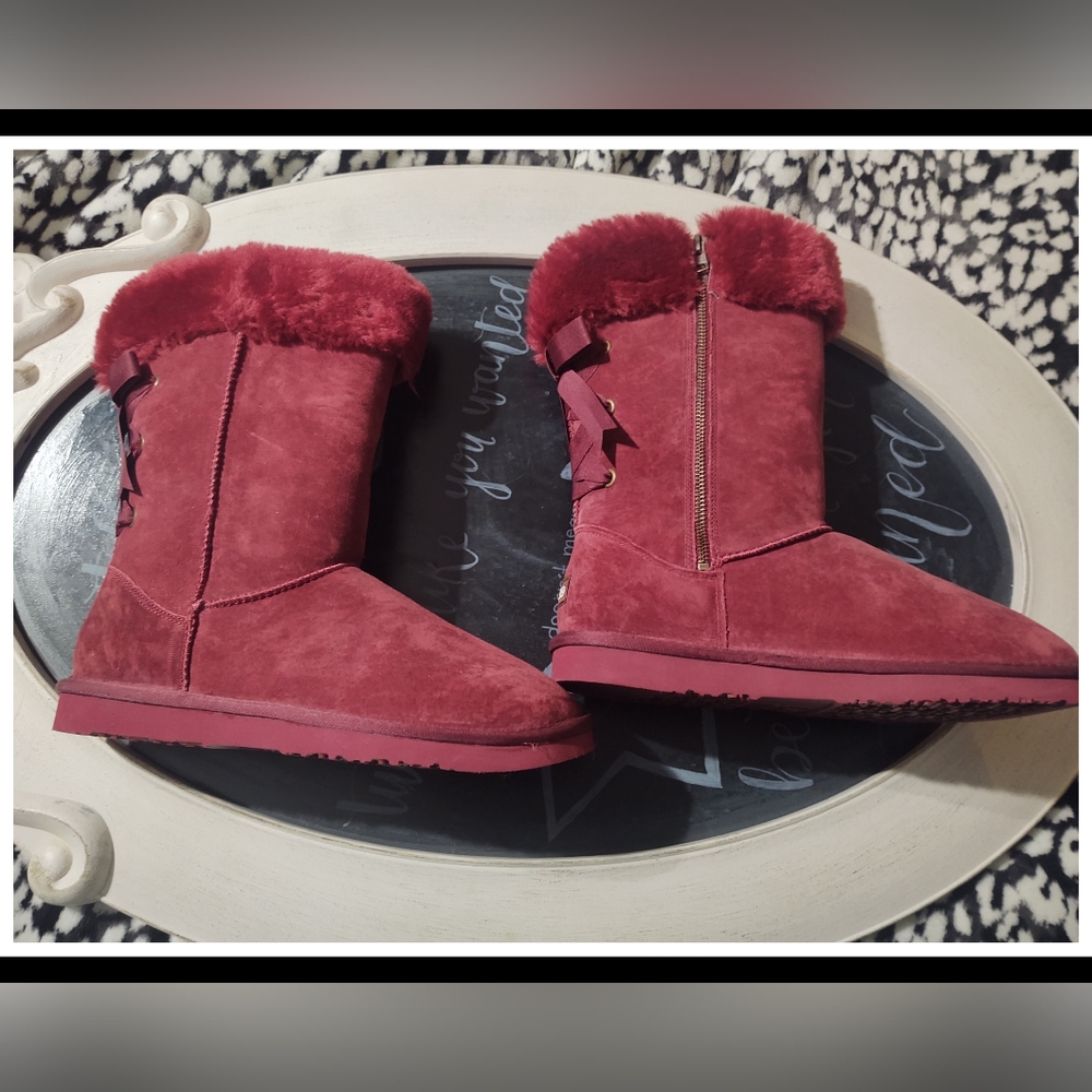 Lamo fur boots with bow